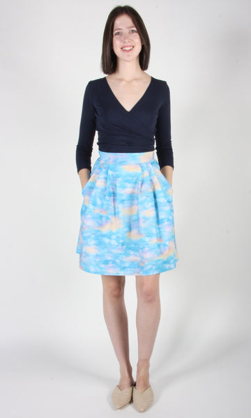 RN1519 - M - Crescentchest Top - Navy
