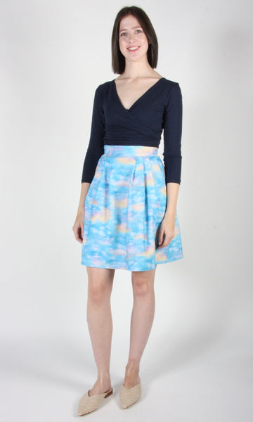 RN1519 - M - Crescentchest Top - Navy
