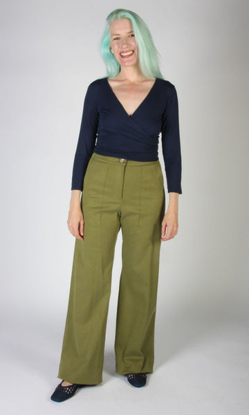 Crescentchest Top - Navy