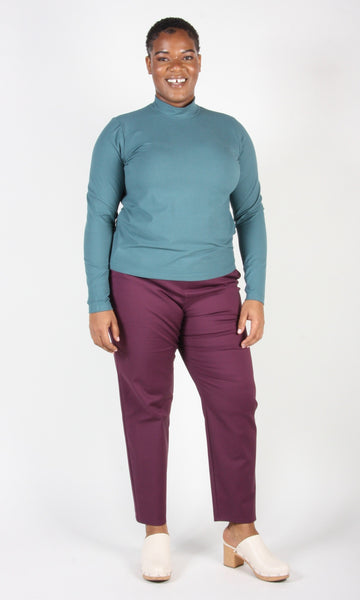 RN1323 - 6 - Tern Pant - Eggplant