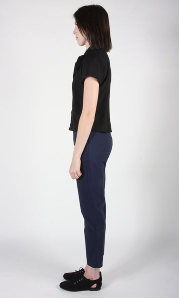 RN1191 - 16 - Catbird Top - Black