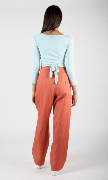 RN1518 - M - Crescentchest Top - Seafoam