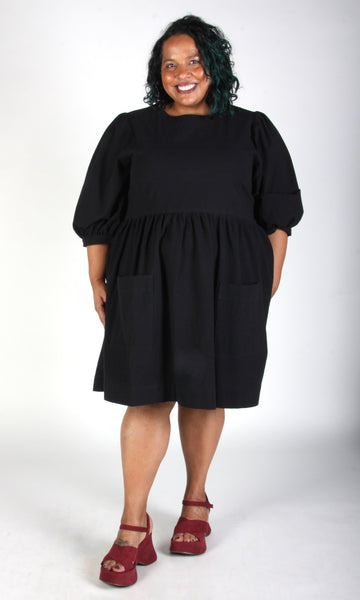 Flowerpiercer Dress - Black