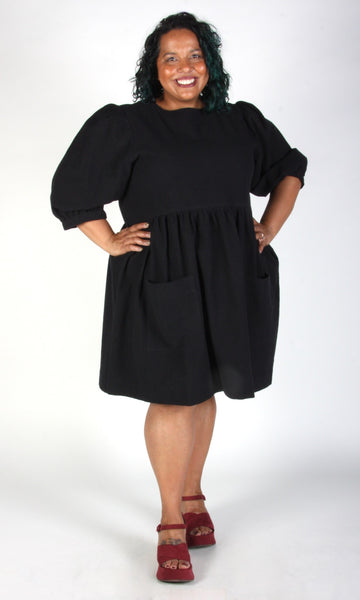 Flowerpiercer Dress - Black