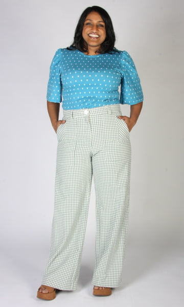 SS686 - L - Peahen Top -  Blue Flowers