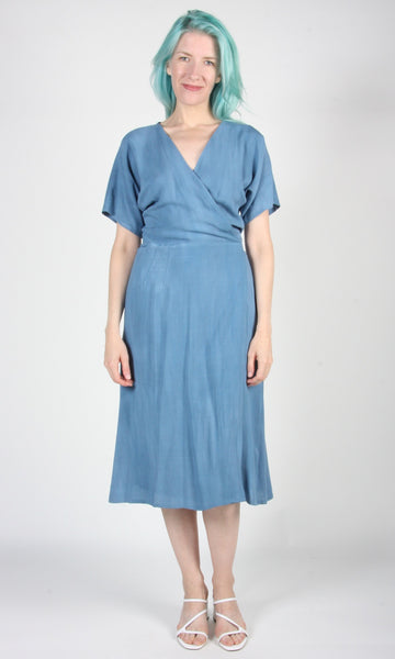 RN1558 - L - Hookbill Dress - Blue Sand Washed
