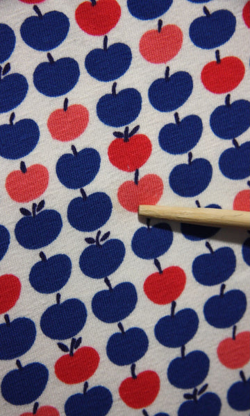 SS672 - M - Peahen Top - Punch Board