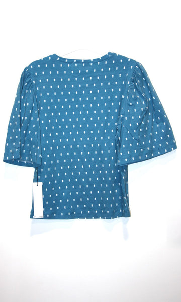 SS682- M - Peahen Top -  Blue Flowers