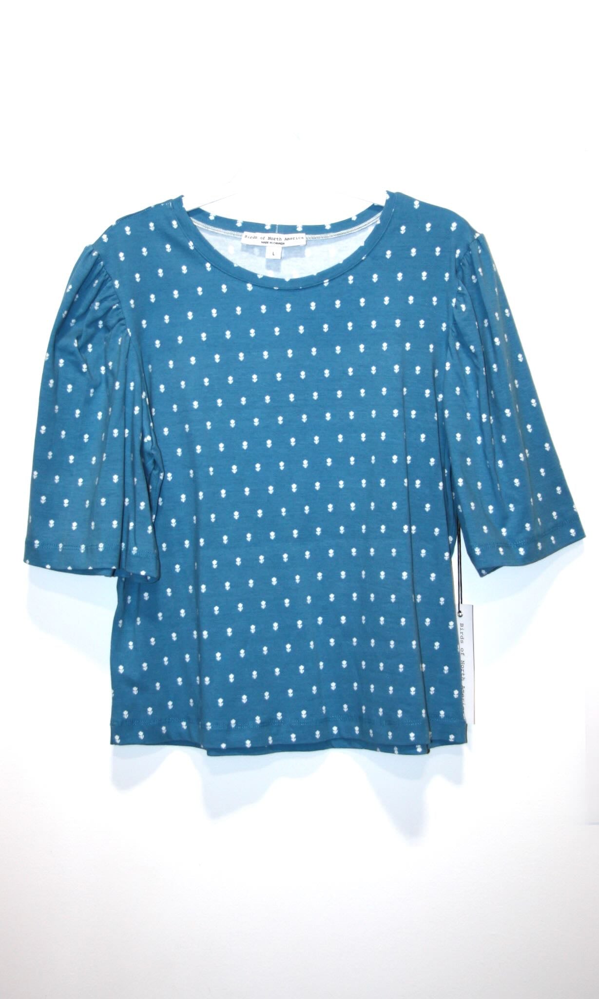 SS686 - L - Peahen Top -  Blue Flowers