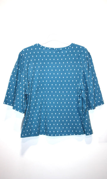 SS689 - 3X - Peahen Top -  Blue Flowers
