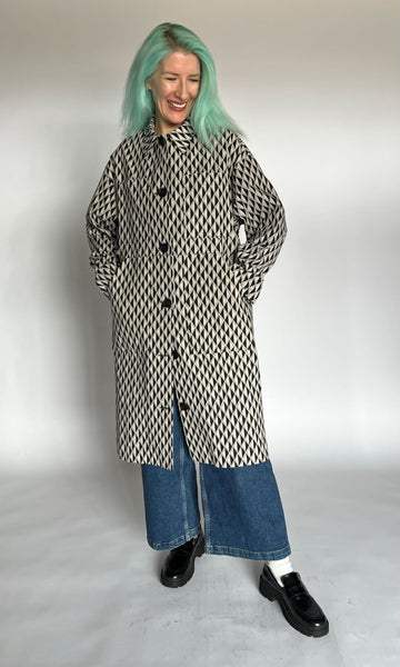 Blackcap Coat - Grey Geometric