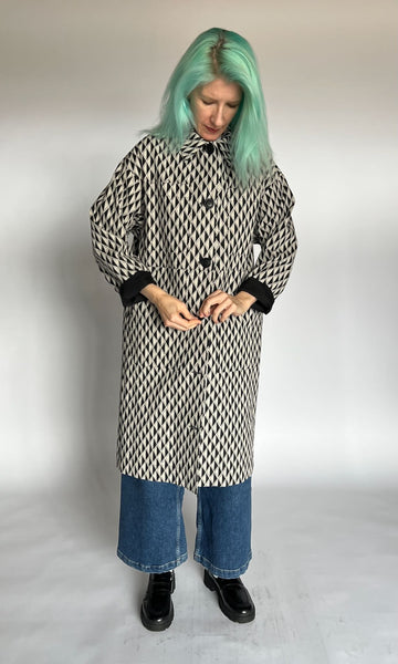 Blackcap Coat - Grey Geometric