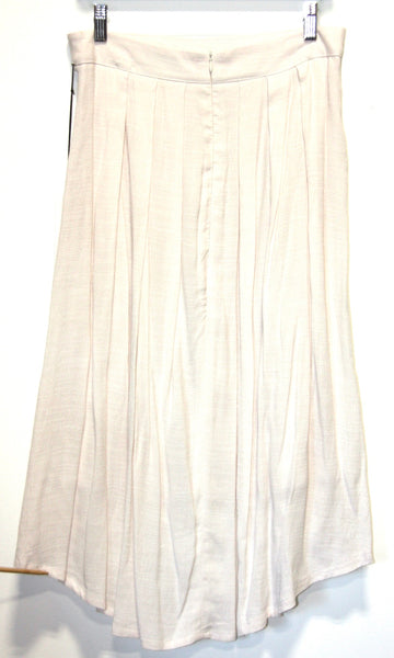 SS236 - 8 - Barbtail Skirt - Ivory