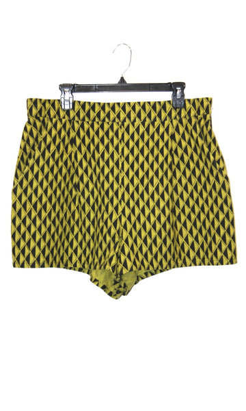 RN1380 - 16 - Umbrellabird Shorts - Spring Geometric