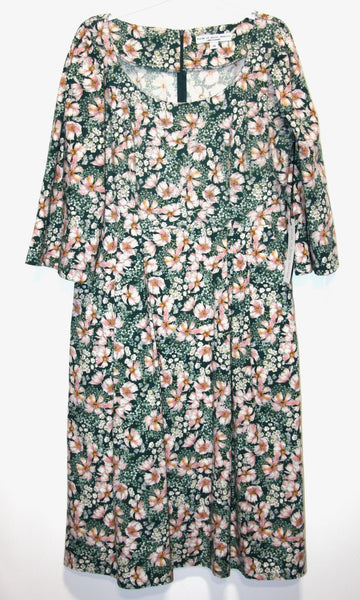 RN1540 - 12 - Rock Dove Dress - Lobelia