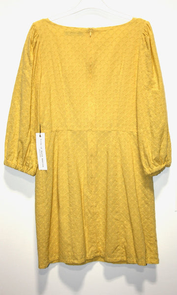 RN1545 - 10 - Hummingbird Dress - Yellow Eyelet