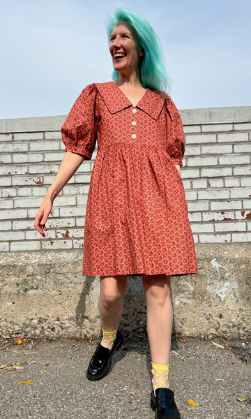 Fieldfare Dress - Berry Sheaf