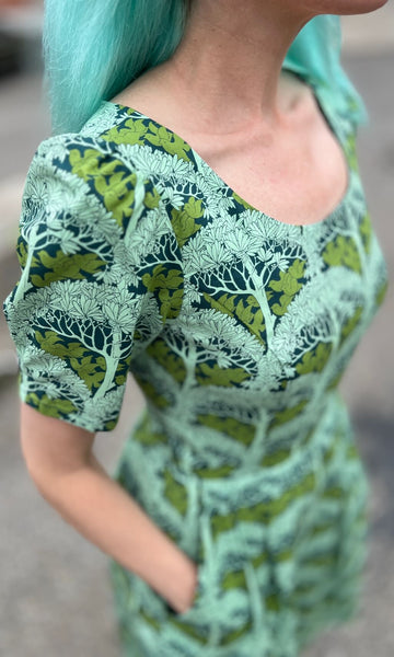 Winter Chippy Dress - Arbour