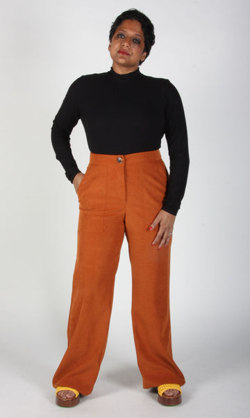 SS633 - L - Nunchie Murt - Black