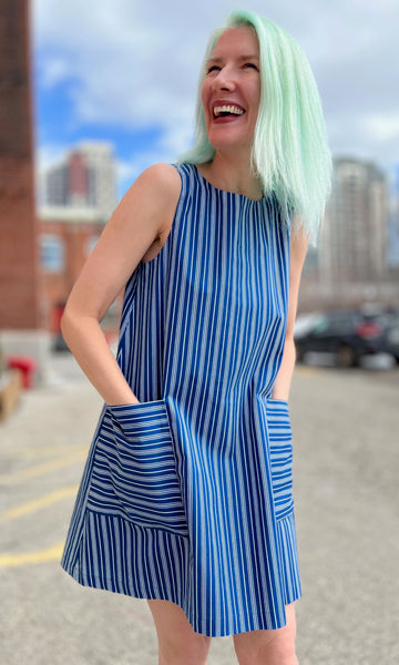 SS714 - S - Redpoll Dress - ZigZag