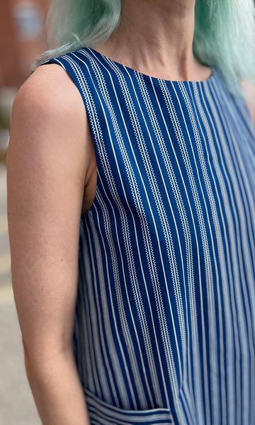 SS714 - S - Redpoll Dress - ZigZag