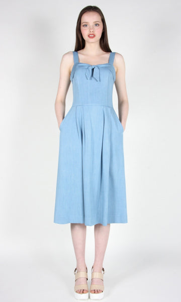 RN1528 - 10 - Sabrewing Dress - Light Wash