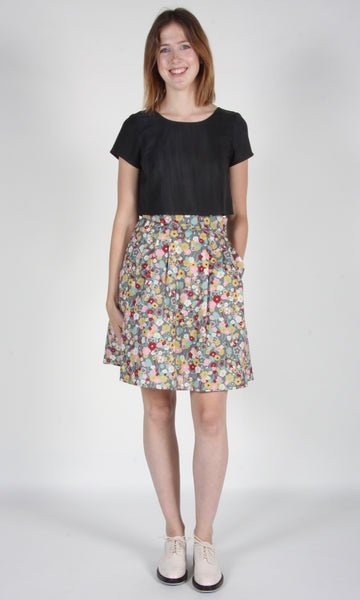 RN1525 - 10 - Schiffornis Skirt - Grey London Floral