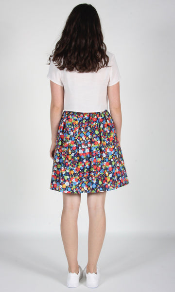 RN1383 - 2 - Schiffornis Skirt - Navy London Floral