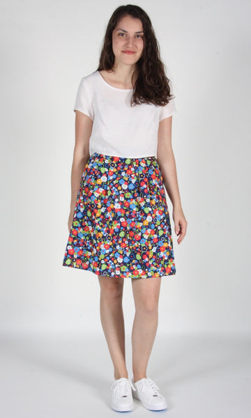 RN1383 - 2 - Schiffornis Skirt - Navy London Floral
