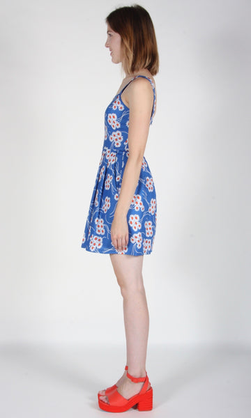 RN1133 - 12 - Starfrontlet Dress - Blue Daisies