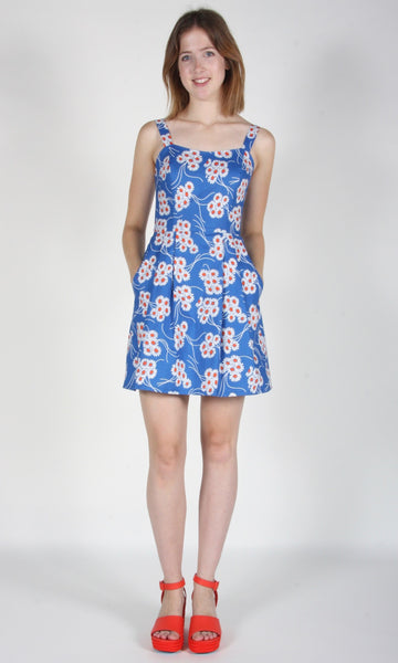 RN1133 - 12 - Starfrontlet Dress - Blue Daisies