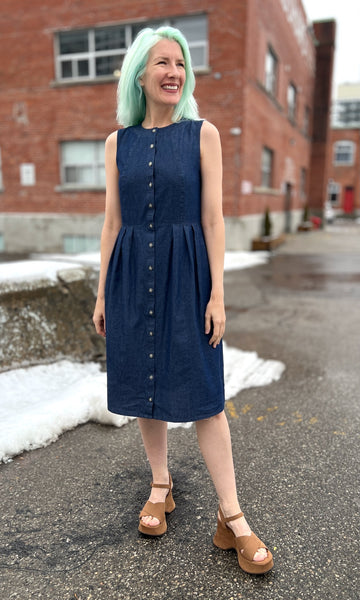 Thunder Pumper Dress - Dark Wash