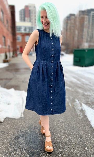 Thunder Pumper Dress - Dark Wash