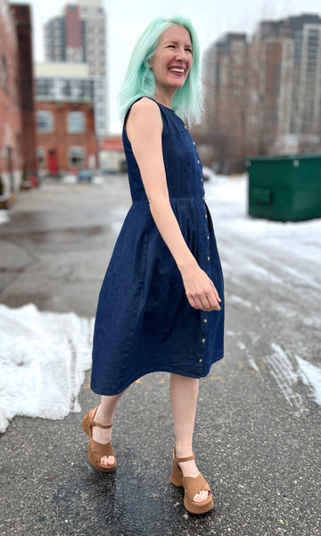 Thunder Pumper Dress - Dark Wash