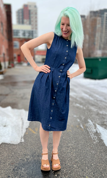 Thunder Pumper Dress - Dark Wash