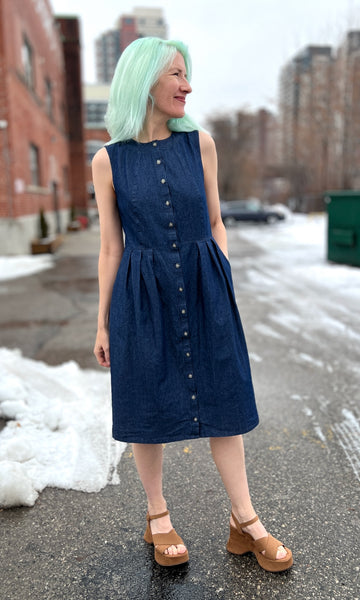 Thunder Pumper Dress - Dark Wash