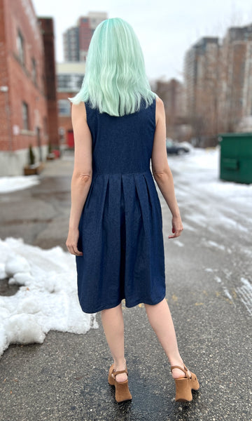 Thunder Pumper Dress - Dark Wash