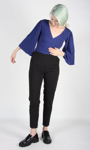 RN1426 - M - Treehunter Top - Bluebell
