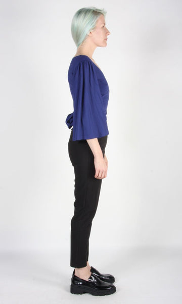 RN1426 - M - Treehunter Top - Bluebell
