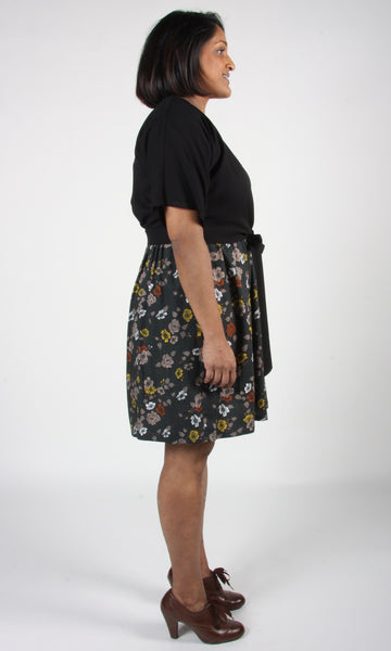 RN1375 - XL - Urubu Top - Black