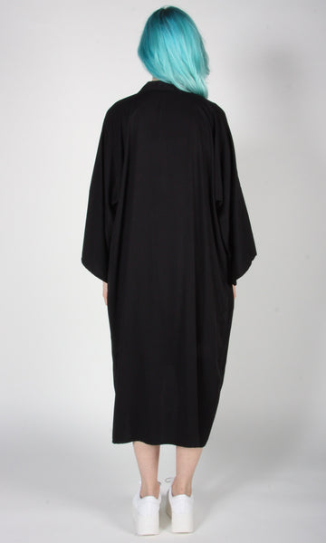 RN1718 - S - Warbler Robe - Black