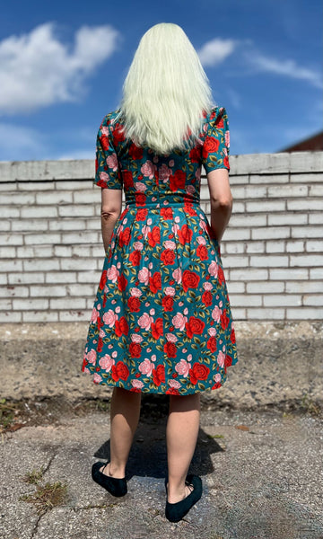 Winter Chippy Dress - Roses