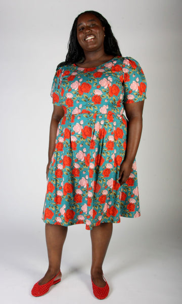 Winter Chippy Dress - Roses