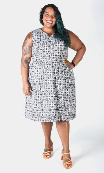 Wood Snipe Dress - Quatrefoil