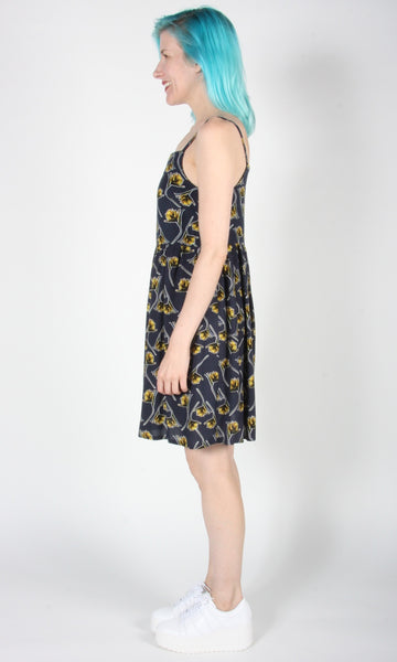 Mountaingem Dress - Navy Zinnia